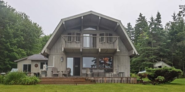 Exterior front view of Water's Edge